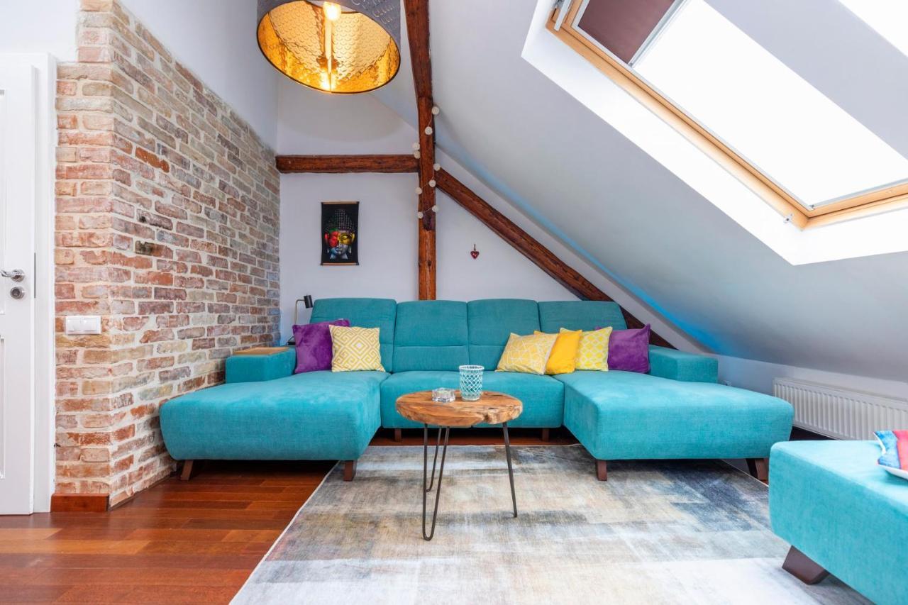 Beautiful And Romantic Penthouse With Two Terraces 브라티슬라바 외부 사진