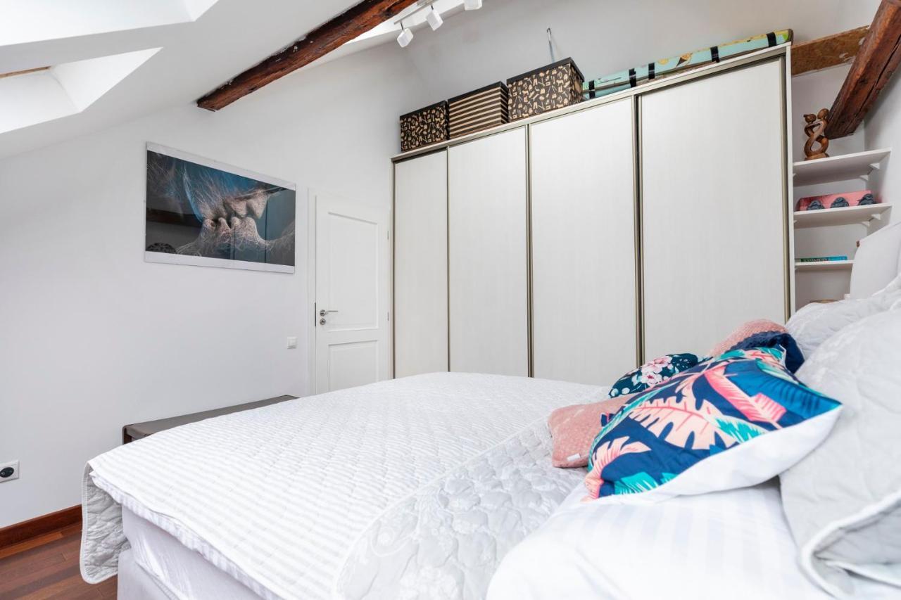 Beautiful And Romantic Penthouse With Two Terraces 브라티슬라바 외부 사진